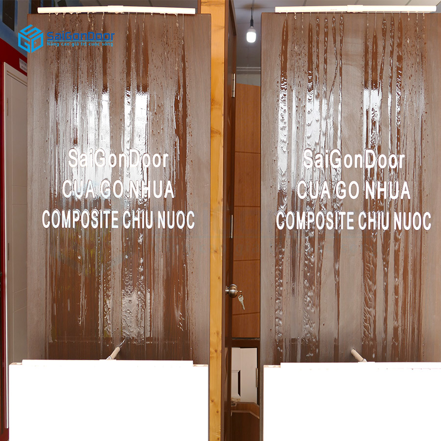 Chống nước hoàn hảo là ưu điểm vượt trội khi sử dụng cửa nhựa Composite