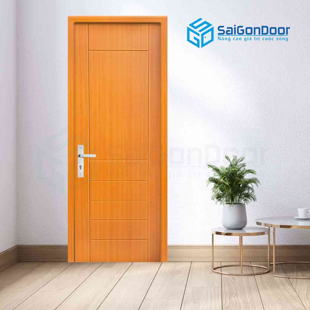 Cửa có trọng lượng nhẹ, khó lòng đáp ứng an toàn cho cửa chính, hay bị phai màu khi tiếp xúc với ánh nắng